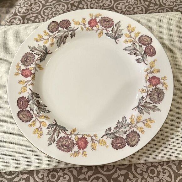 Wedgwood England‎ Linchfield Pattern Fine Bone China Large Round Serving Platter - Picture 1 of 9